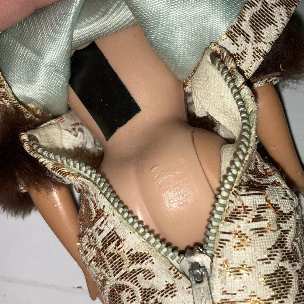 Vintage 1962 60s Barbie Evening Splendor Rare Collectible Gold Dress Jacket Fur